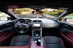 جاكوار XE